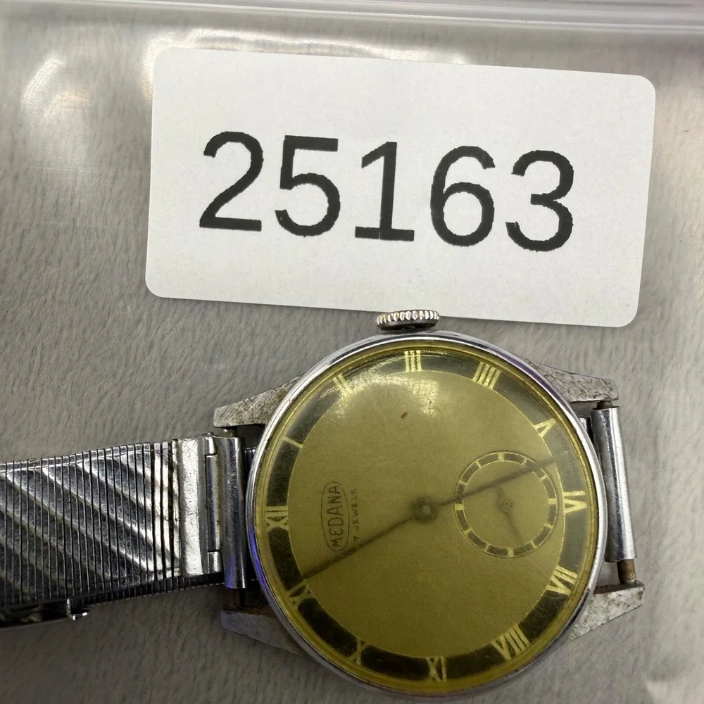 Vintage Medina Watch Military Silver Tone Unique Band‎ UNTESTED 9